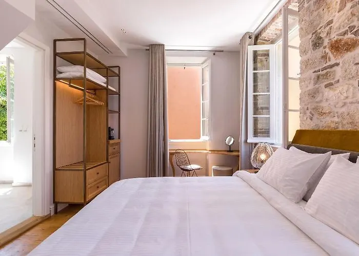 Hotel Acanthus Blue