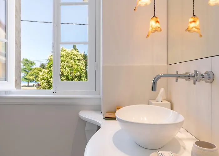 Acanthus Blue Hotel 3*