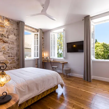 Acanthus Blue Corfu (city)