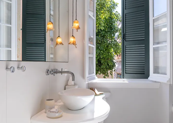 Acanthus Blue 3*