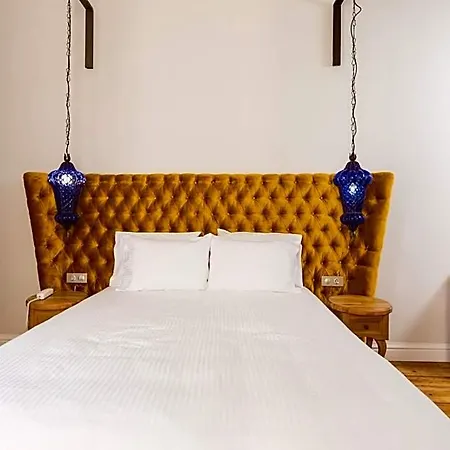 فندق Acanthus Blue 3*