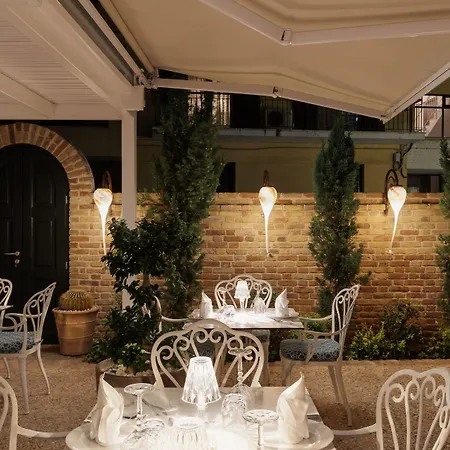 Acanthus Blue Hotel Corfu (city)